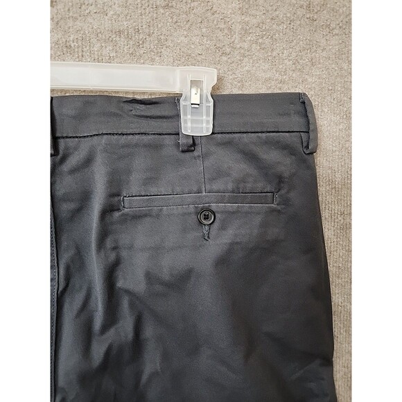 St Johns Bay Temp Flex Chino Pants Mens 38x30 Gray Stretch Comfort NEW - Picture 5 of 11